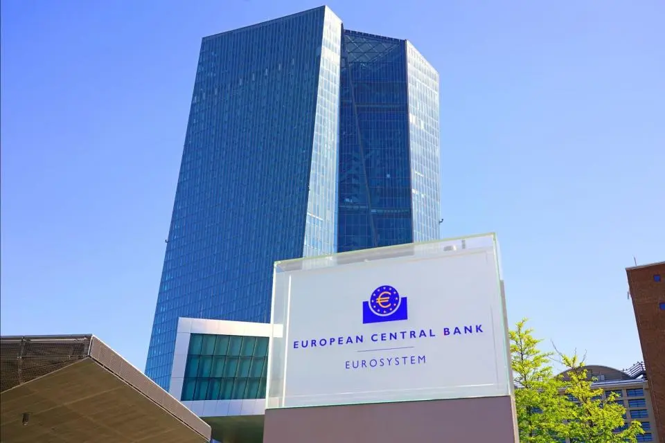 ECB Warns ‘Flawed Models’ on Property Loans Threaten Banks - No Paywall | Karta